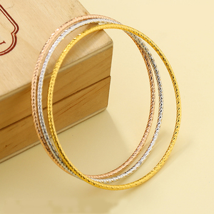 Xuping $1.00 24 Karat Nhiều Màu Thiết Kế Đơn Giản Dubai Mạ Vàng Trang Sức <span class=keywords><strong>Bangle</strong></span> Bracelet, Vàng <span class=keywords><strong>Bangle</strong></span> <span class=keywords><strong>Set</strong></span> - Product Image 1