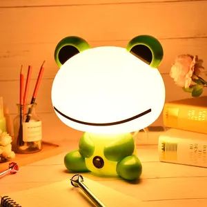 2021 Amazon karikatür panda gece lambası yatak odası dekoratif ab tak işık çocuklar için