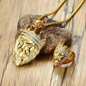 Bague de luxe Hip Hop pour homme, motif tête de lion, ornée de strass en cristal, couronne en or 18 carats - Product Image 5