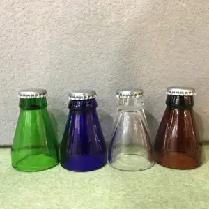 special shaped souvenir shot glass, beer bottle shaped shot glass with lid, mini souvenir shot glass