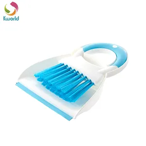 Factory directly sale Small size plastic desktop cleaning brush and dustpan home cleaning set for table
