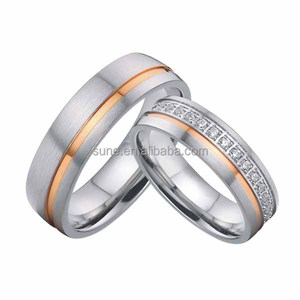 Anillos de Titanio en Blanco, Chapados en Oro Rosa, Anillos de Boda <span class=keywords><strong>para</strong></span> <span class=keywords><strong>Parejas</strong></span>, <span class=keywords><strong>Alianzas</strong></span> <span class=keywords><strong>para</strong></span> Dama y Caballero - Product Image 1