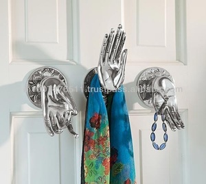 Oeuvre d'art en métal fait main de bouddha en aluminium - Product Image 1