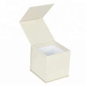 11ซม. ก้อนสี่เหลี่ยมสีขาวกล่องของขวัญกล่องบรรจุภัณฑ์ที่กำหนดเอง