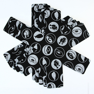 Color Negro tela no tejida perforada aguja pan protectores - Product Image 2