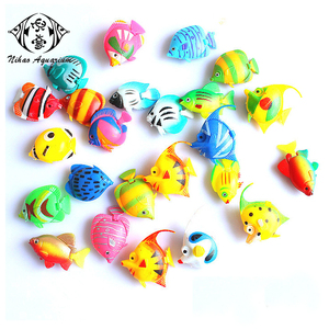 Oem Promotie Geschenken Kunstmatige Drijvende Zwemmen <span class=keywords><strong>Aquarium</strong></span> Plastic Vis 3D Fake Vissen Groothandel - Product Image 1