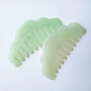 Pierre de Jade thérapie de la tête peigne de Massage des cheveux peigne de Massage du cuir chevelu Guasha vert clair Support technique en ligne 100% Jade naturel 44mm