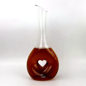 Décanteur à <span class=keywords><strong>vin</strong></span> en cristal fin sans plomb, faite à la main, avec trou en forme <span class=keywords><strong>de</strong></span> cœur, carpe à <span class=keywords><strong>vin</strong></span> rouge et aérateur - Product Image 3