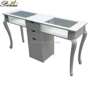 Uniek Ontwerp Nageluitrusting Glazen Manicure Station Opvouwbare Nail Tech Tafel Minimalistisch