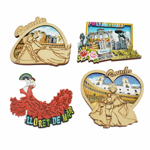 Aimant de réfrigérateur en MDF de haute qualité, coloré, souvenir d'Espagne, aimant personnalisé dansant la danse espagnole, aimant toréen espagnol - Product Image 3