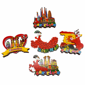 Aimant de réfrigérateur en MDF de haute qualité, coloré, souvenir d'Espagne, aimant personnalisé dansant la danse espagnole, aimant toréen espagnol - Product Image 2