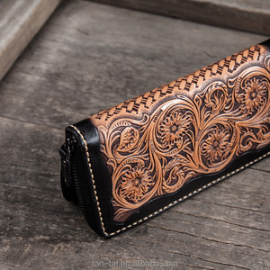 Cartera larga de cuero grabada para hombre, billetera de moda - Product Image 2