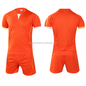 2025 divise <span class=keywords><strong>da</strong></span> <span class=keywords><strong>calcio</strong></span> su misura, kit <span class=keywords><strong>da</strong></span> <span class=keywords><strong>calcio</strong></span> e tuta <span class=keywords><strong>da</strong></span> <span class=keywords><strong>calcio</strong></span>, maglia <span class=keywords><strong>da</strong></span> <span class=keywords><strong>calcio</strong></span> - Product Image 2