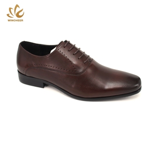 2019 Venta caliente calzado de los hombres vestido formal zapatos de moda Zapatos de zapato de cuero negro para hombre - Product Image 4