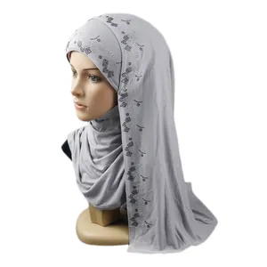 Fashion 100% Cotton Most Beautiful Turkey Hijab Muslim Wedding Jersey Cotton Scarf With Stone