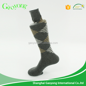 Design attrayant gros <span class=keywords><strong>pas</strong></span> <span class=keywords><strong>cher</strong></span> chine big lots chaussettes usine - Product Image 1