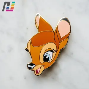 Free Designed Fashion Deer Form Emaille Cartoon Metall Anstecknadel Abzeichen