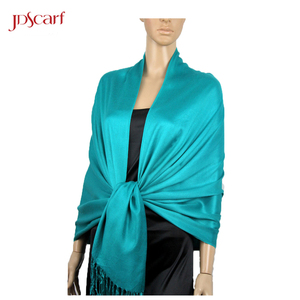 <span class=keywords><strong>Vêtements</strong></span> de prière islamiques avec écharpe en jersey turc <span class=keywords><strong>Hijab</strong></span> en viscose de coton uni pour femmes musulmanes - Product Image 4