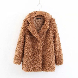 Giacca Corta Invernale da <span class=keywords><strong>Donna</strong></span> in Lana di Pecora Riccia con Motivo a Quadri, Cerniera e Pelliccia Sintetica, Calda e Morbida - Product Image 1