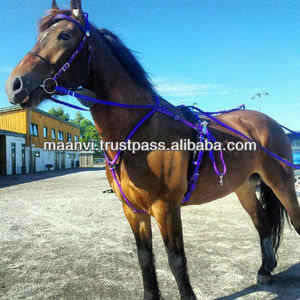 ARNÉS DE CARRERAS DE CABALLOS DE PVC ENGANCHE RÁPIDO MODELO HARDWARE DE LATÓN/ARNÉS DE CARRERAS DE CABALLOS PERSONALIZADO EN MATERIAL DE PVC - Product Image 2