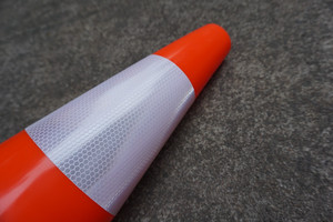 700mm yeni yumuşak standart yansıtıcı esnek PVC kauçuk plastik trafik emniyet konileri - Product Image 4