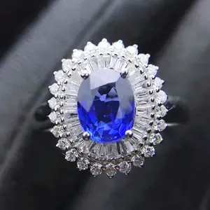 Vintage flower shape เครื่องประดับอัญมณีเครื่องประดับ 18k สีขาวทองแอฟริกาใต้เพชร 1.2ct natural blue sapphire แหวน
