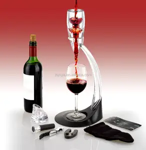 Elegan Acrylic Wine Decanter, Cristal Artistical Aerator Anggur, 2021 Desain Baru Deluxe Anggur Aerating Pourer dengan Stand