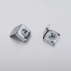 Square Nut With Spring 2D26.AA.01