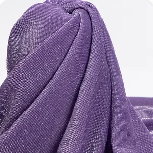 Prix usine 100% polyester paillettes fil métallique tricoté en mousseline de soie tissu pour robe une pièce