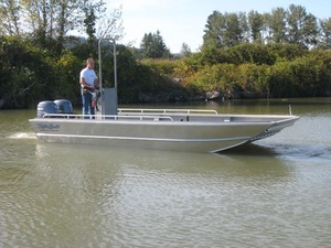 Chaland de débarquement en aluminium de 8 m, certifié CE et conforme à la norme CCS, pour le transport de marchandises et de passagers – Grande vente, usage polyvalent - Product Image 3