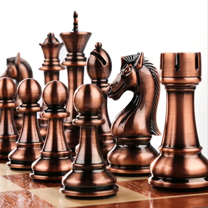 Luxo Internacional <span class=keywords><strong>de</strong></span> <span class=keywords><strong>Xadrez</strong></span> Dobrável Com Metais chessman