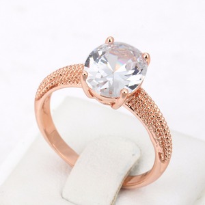 Anello Nuziale Vintage di Alta Qualità in Lega Placcata Oro 18K e Oro Bianco con Diamanti CZ per Donne Vendita all'Ingrosso R427 R428 - Product Image 4