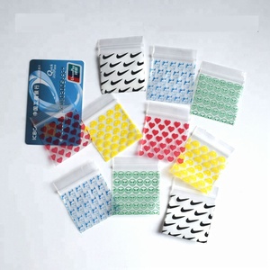 100 pièces/<span class=keywords><strong>lot</strong></span>, 2,5 * 3,5 cm, petits sacs refermables imprimés transparents, mini sacs en plastique, sacs refermables magiques - Product Image 6