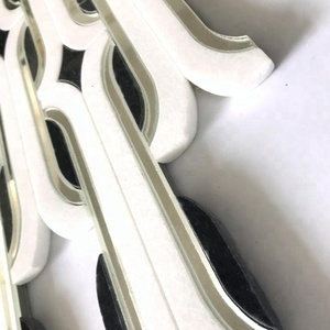 גביש זכוכית פסיפס שחור השיש Waterjet שיבוץ טבעי אבן אריח