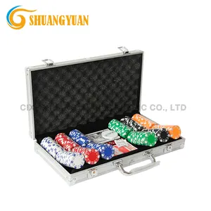 Juego de fichas de póker de 300 piezas de alta calidad con caja de aluminio de esquina cuadrada, botones de distribuidor, barajas de cartas y dados