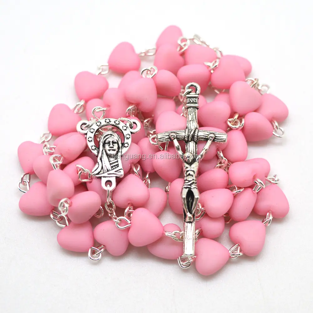 Chine Fournisseur Rose En Forme De Coeur Design Perles en Argile Polymère Saint Collier de Chapelet Catholique