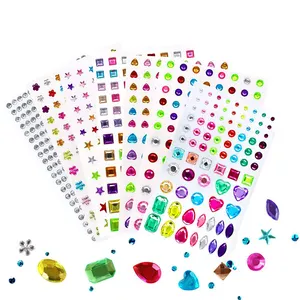 2020 Nieuwe Stijl Kleurrijke Diverse Zelfklevende Diamond Bling Strass Hart Vorm Craft Juwelen Sticker Voor Kids