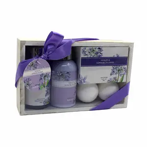 China Factory OEM Spa Bath Gift Set in wooden box