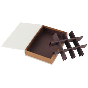 Elegante Caja de Cartón de Lujo para Chocolates, Empaque de Regalo de Papel con Tapa, Relieve, Laminación Mate y Brillante para Uso Alimentario - Product Image 2