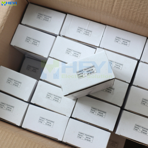 CP / MES หม้อแปลงกระแสสำหรับแอมมิเตอร์1A-3000A Busbar Din Rail หม้อแปลงกระแสไฟฟ้าในร่ม