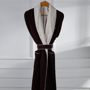 <span class=keywords><strong>Accappatoio</strong></span> per Hotel <span class=keywords><strong>Unisex</strong></span> di lusso in spugna di cotone bianco di lusso servizio OEM per adulti <span class=keywords><strong>accappatoio</strong></span> in pile di corallo tinto in filo di velluto 7-10 giorni 50 pezzi - Product Image 6