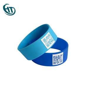 En gros Mode Personnalisé Qr Code Bracelet En Silicone Logo - Product Image 1