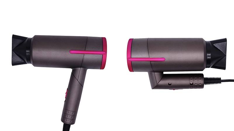 สีน้ำตาล