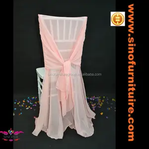 Funda para silla con volantes chiavari color melocotón