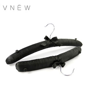 Cintre robe rembourrée en <span class=keywords><strong>satin</strong></span>, accessoire de robe de couleur noir, offre spéciale - Product Image 2