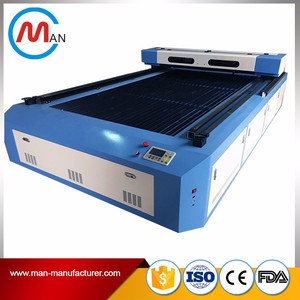 1325 zapatos de cartón de co2 grabado láser de <span class=keywords><strong>corte</strong></span> precio de la máquina para la venta - Product Image 2