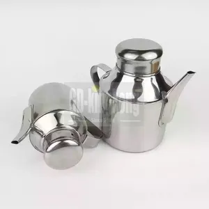 Gdkk Botella multiusos de acero inoxidable a prueba de fugas, olla de aceite para almacenamiento, olla para salsa de soja, olla para vinagre, dispensador de latas de aceite de oliva, pimentero