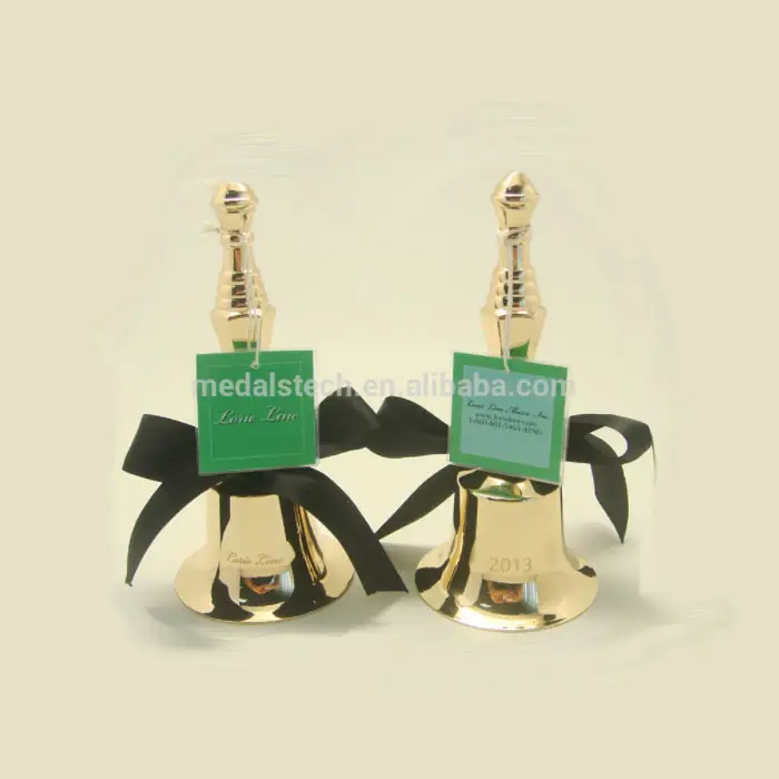 Небольшие металлические свадебные сувенирные колокольчики из серебристого цинкового сплава с 3D дизайном на заказ