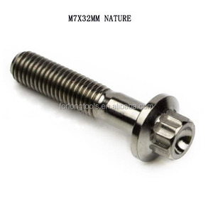 <span class=keywords><strong>M7</strong></span> * 32 12 điểm mặt bích đầu Titan chia rim Bolt cho chạy nước rút xe ô tô - Product Image 3