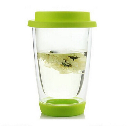 Double wall glass coffee cup with silicone base and lid